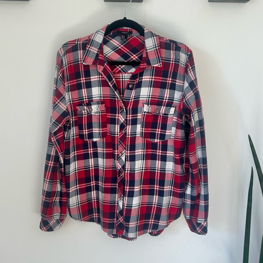 Forever 21 Red White and Navy Plaid Shirt